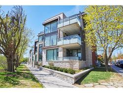301-364 QUEEN ELIZABETH Drive  Ottawa, ON K1S 5W3